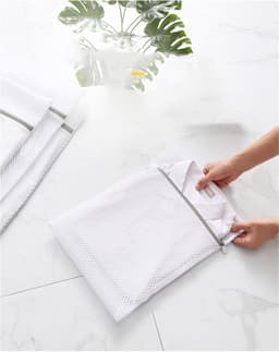 Waszakken - 3 stuks - Waszakken Van Gaas - Universele waszak - Polyester - Geschikt voor het wassen van delicate kledingstukken, ondergoed, sokken en opslag tijdens het reizen - 40 x 30 cm - Wit — thumbnail 4