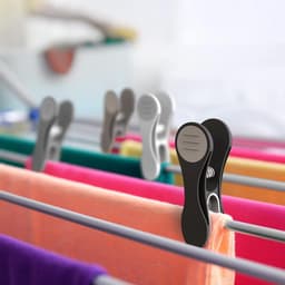 60 wasknijpers in 3 kleuren wit zwart grijs Premium Clothes Pegs Clothespin wasknijpers van kunststof met zachte grip, aangename grip en sterke veer — thumbnail 2