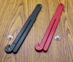 Zak Snijder - Opener Squeezer - Voedselresten Verminderen - Inclusief Ketting Zuignap - 2 Stuks - Zwart Rood — thumbnail 2