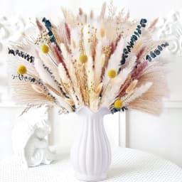 Gedroogde bloemen, woonkamerdecoratie, gedroogd pampasgras, decoratie — thumbnail 1