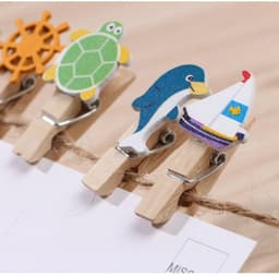 Dailygoods- Houten Knijpers 10 Stuks - Mini Wasknijpers - Fotoklemmen - Paperclips - Berichtklemmen - Decoratieklemmen — thumbnail 3