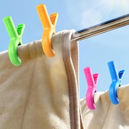 8 stuks grote handdoekclips voor strandstoelen - Handdoekhouder voor strandstoel, zwembadstoel op een cruiseschip - Extra grote, stevige wasknijpers - Strandstoelclips, onmisbare strandaccessoires - 4 kleuren — thumbnail 2