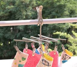 Dailygoods- Handdoekclips Winddicht - Roestvrij Staal - 12 Stuks - 8,5 cm - Geschikt voor Ligstoelen - Grove Opening - Ideaal voor Strand - Strandclips — thumbnail 3