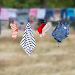 Elastische Camping Waslijn 174 cm met Klemmen voor Outdoor Vakantie - Draagbare Reis Waslijn met 12 Wasknijpers — thumbnail 3