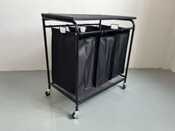 Wasverzamelaar met 3 vakken op wielen – Wasmand sorteerwagen met deksel – Verrijdbare wasmand – Zwart metalen frame — thumbnail 4