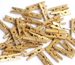 FSW-Products - Kleine Houten Mini Knijpers - 50 Stuks - Kaart Was Knijpertjes - Goud - Foto Knijpers - Polaroid - Geboorte Wasknijpers - Kaartknijper — thumbnail 1
