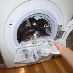 Herbruikbare waszakken met groen bladpatroon - 4 stuks, ideaal voor het wassen van fijne was zoals shirts, jassen en truien met rits sluiting. — thumbnail 4
