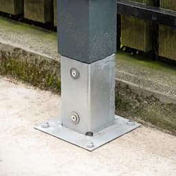Bodemhulzen Vierkante Palen - Paalhouders Grondankers - Tuinprojecten Bevestigen - Gegalvaniseerd Staal - 7x7 en 9x9 cm - Zilver — thumbnail 2