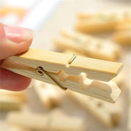Houten wasknijpers - Kledingknijpers Hout - Kleding Drogen - Natuurlijk Hout Materiaal - 100 stuks - Houtkleuren — thumbnail 4