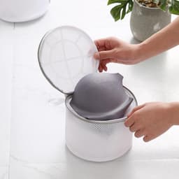 Waszak voor bh's - Waszak van mesh - Waszak voor de wasmachine - Wasnet - Fijnmazige waszak voor lingerie - Waszak voor slipjes met rits - Ronde waszak voor de wasmachine met rits - 4-pack - Grijs - 17*15 cm — thumbnail 3