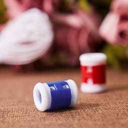 Set met rijenteller en haaknaalden, inclusief 12 regeltellers in verschillende maten en 20 stuks steekmarkeringen voor haaknaalden, kleurrijke klemmen — thumbnail 5