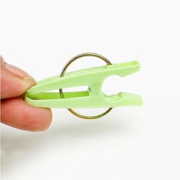 20 Plastic Hanger Clips voor Wasknijpers en Afdichtingsclips - 4 Kleuren - PP Materiaal — thumbnail 3