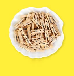 Houten Knijpers - Mini Klemmen - Decoratief Ophangen - Inclusief Touw - 50 Stuks - Natuurlijk Hout — thumbnail 2