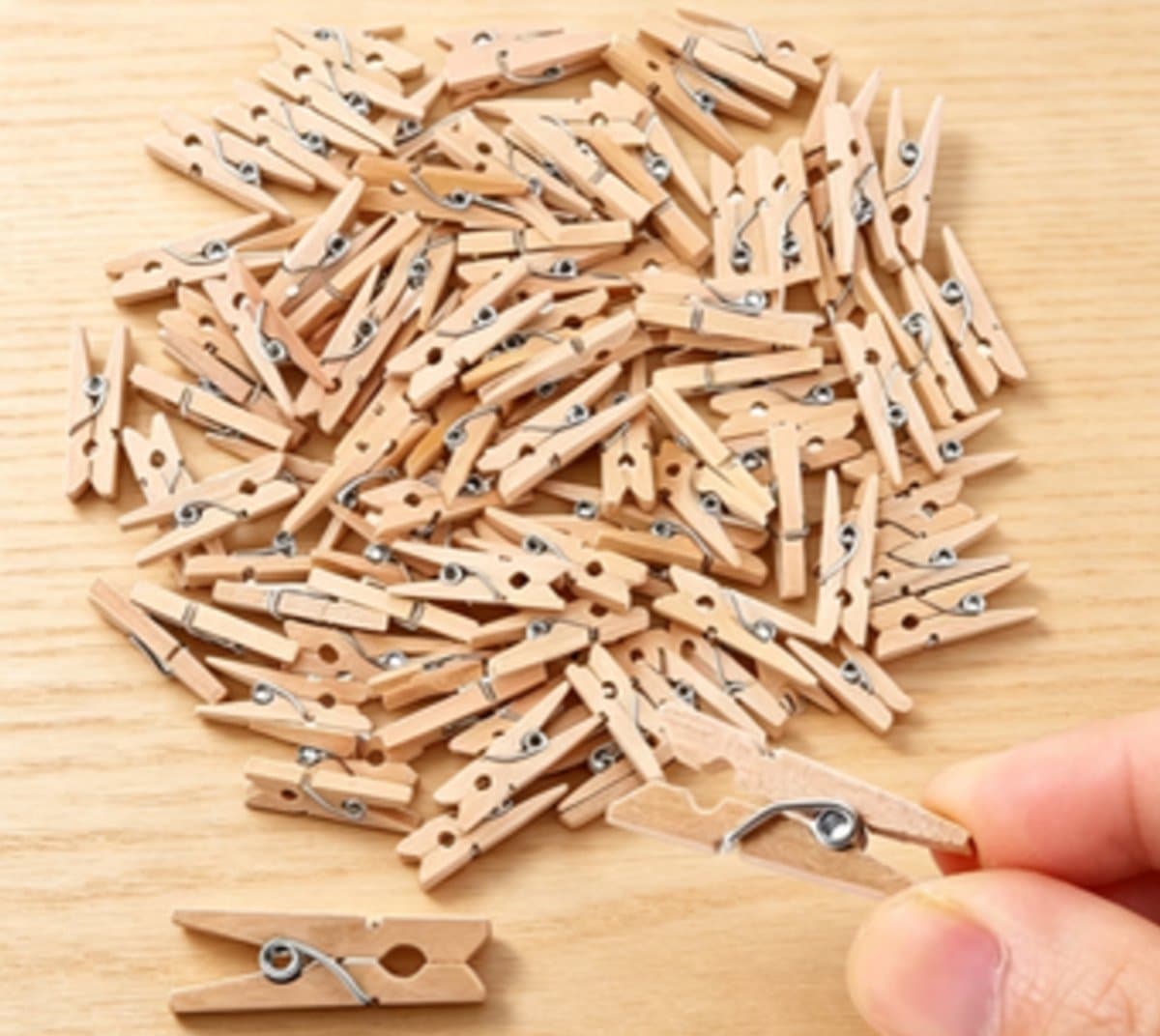 Mini fotoknijpertjes/kaartknijpertjes hout - 50x stuks - 2,5 cm - Kerstkaart knijpers — afbeelding 1