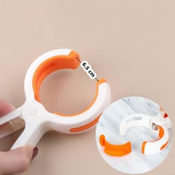 8 stuks - Wasknijpers - Strandhanddoekclips - Sterke winddichte dekenclips - Plastic clips - Kledingclips - Winddichte clips - Oranje en groen - Geschikt voor zonnebaden ligstoelen bij het zwembad zware kleding dekbedden en lakens — thumbnail 2