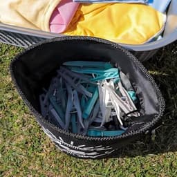 Wasknijperzak voor waslijn met hanger – Waterdichte opbergtas voor 300 haringen – Handige clip en trekkoordsluiting – Ideaal voor buitengebruik — thumbnail 2
