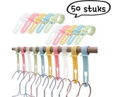 50 stuks - Winddichte kledinghangergespen - Anti-drop, winddichte en veilige vergrendelingsgespen voor het drogen - Verstelbare kledingstang om vallen te voorkomen, hangerbevestigingshaken - Gemengde kleuren (willekeurige kleuren)