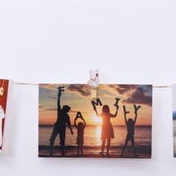 Dailygoods- Wasknijpers Houten 10 Stuks - Mini Wasknijpers - Decoratieklemmen - Fotoclips - Houten Decoratie - Duurzaam Materiaal - Fotoklemmen — thumbnail 5