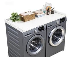 Werkblad / plank voor wasmachine en droger - Tussenblad met opstaande rand - Met haken - Extra opbergruimte - Draagvermogen 113 kg - 137 x 69,9 cm - Wit