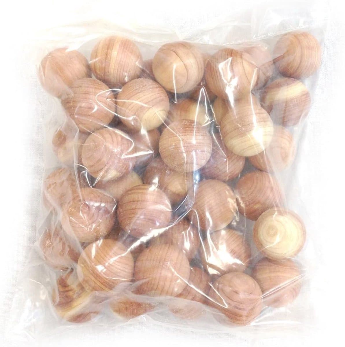 Ceder Ballen - Natuurlijke Geur - Kleding Beschermen - Massieve Houtblokjes - 40 Stuks — afbeelding 1