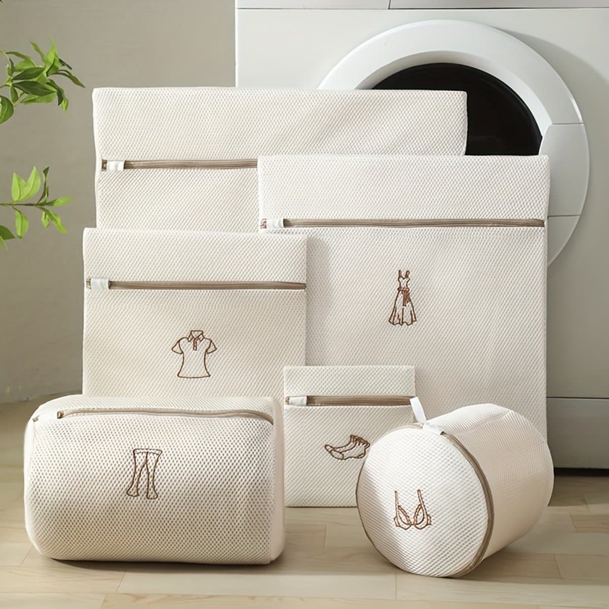 Kraftverdia - 6-delig Waszakken - Set voor de Wasmachine - Bescherming voor wasgoed - Ademende Mesh - Voor Kleding, Sok en Lingerie - Herbruikbaar - Groot met Rits - Beige — afbeelding 1