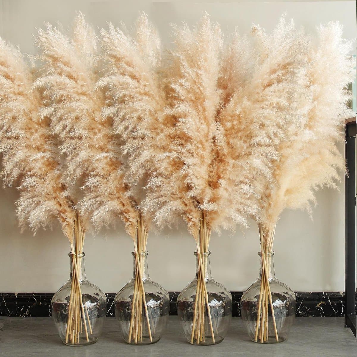 natuurlijke pampastelen, hoge decoratie, voor bruiloft, feest — afbeelding 1