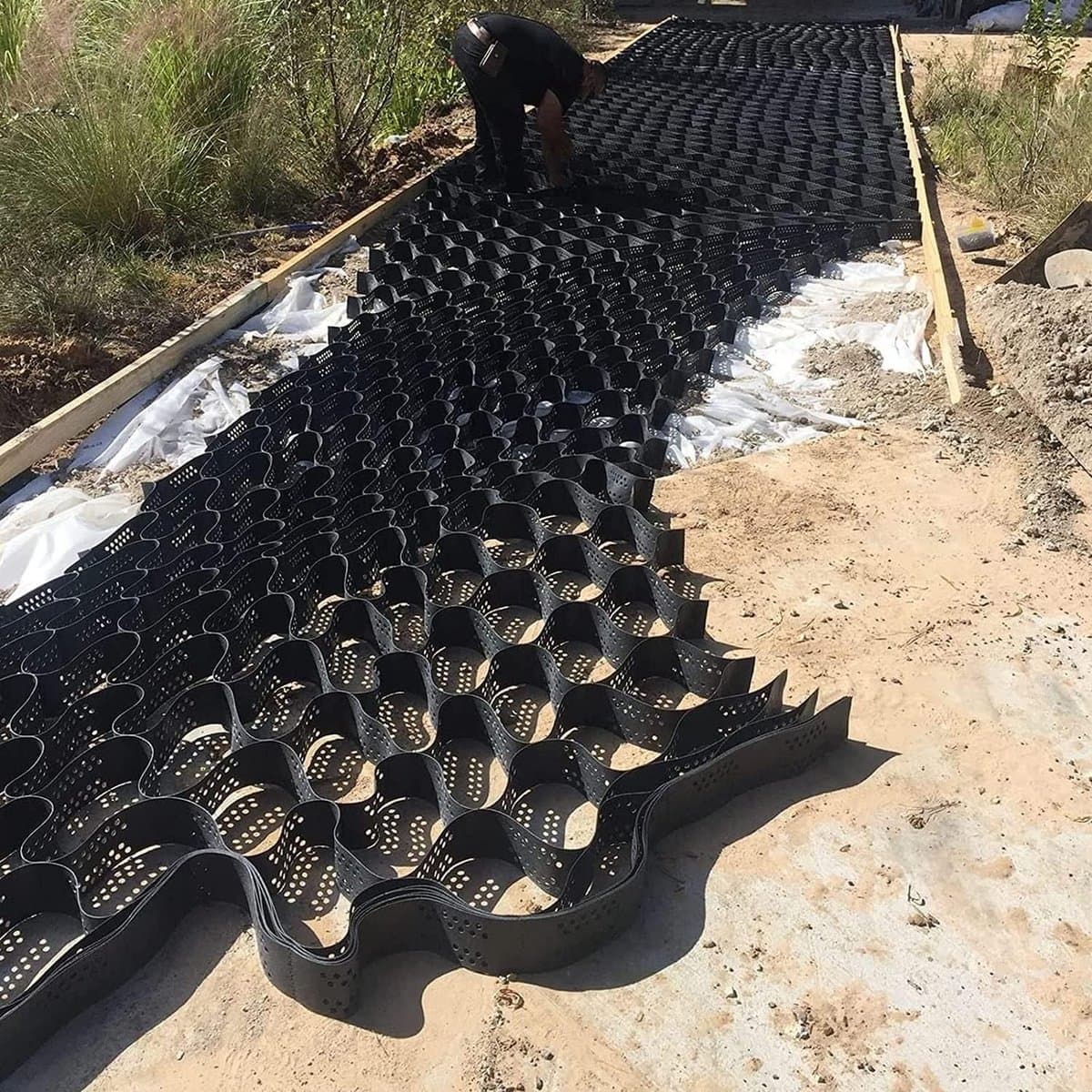 Grondrooster - Stabilisator Grid - Oprit Verstevigen - Hoge Draagkracht - 2x8m - Zwart — afbeelding 1