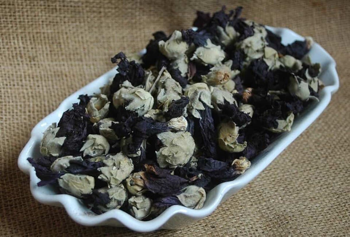 – Zwarte malvenbloesem, kaasjesbloemen zwart geheel – zakje van 100 g — afbeelding 1
