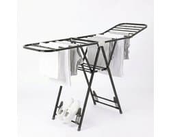 Cheqo® Wasrek - Droogrek - Inklapbaar - Staand - Zwart - Metaal - Opvouwbaar - Ruimtebesparend - met Vleugels en Schoenenhouder - Kledingrek - Wasdroger - Kledingdroger - voor Binnen en Buiten - Balkon - Studentenkamer - Slaapkamer