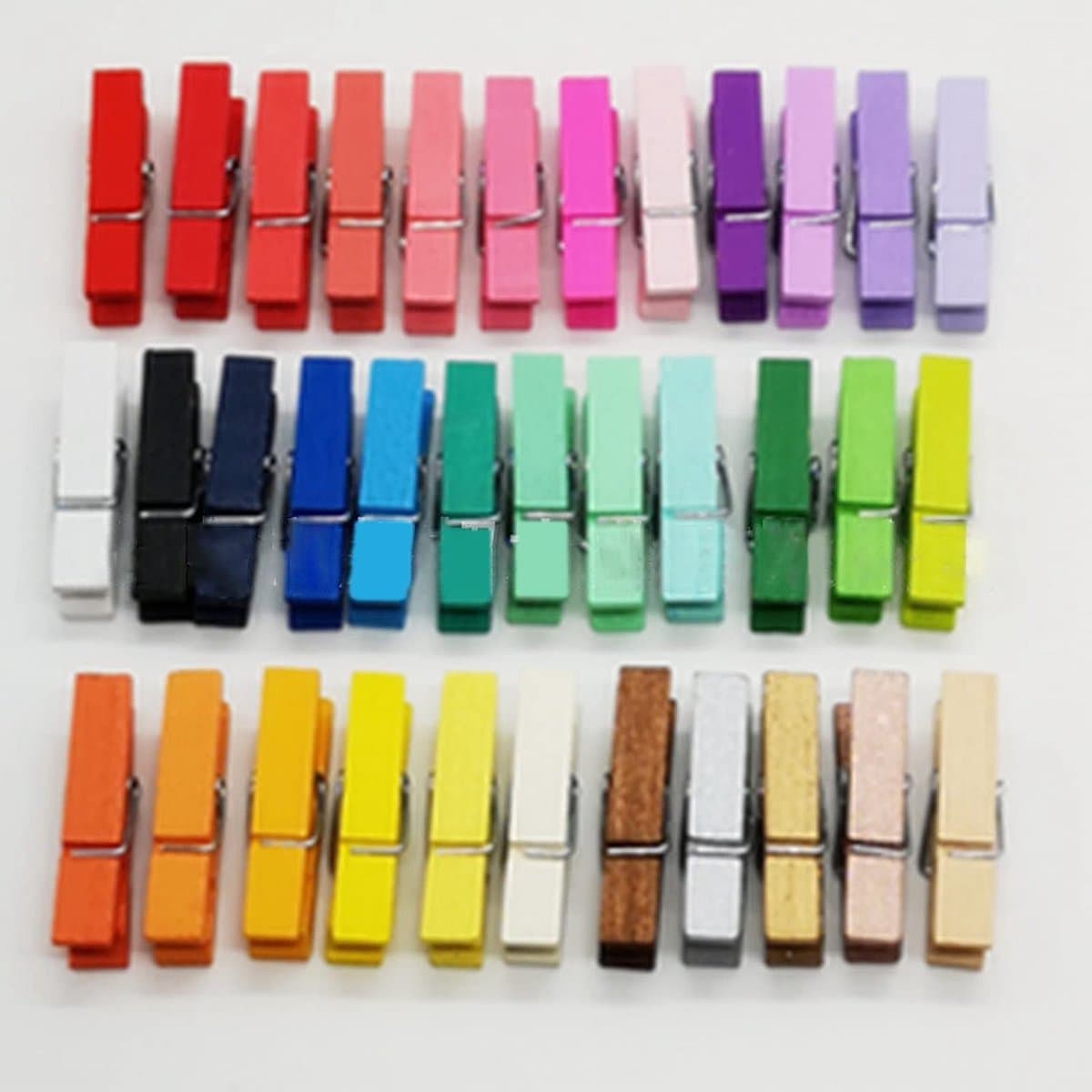 Dailygoods- Wasknijpers Houten 200 Stuks - Decoratieve Clips - Fotoclips - Opknoping Kleding - Kunstwerk Display - Geassorteerde Kleuren — afbeelding 1